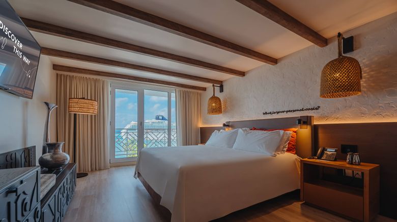 <b>Renaissance Wind Creek Aruba Resort Room</b>. Images powered by <a href="https://www.leonardoworldwide.com/" title="Leonardo Worldwide" target="_blank">Leonardo</a>.