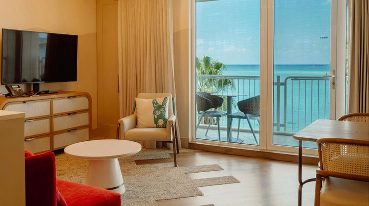 Renaissance Wind Creek Aruba Resort Suite