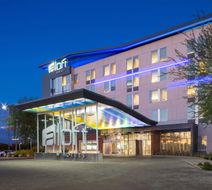 aloft Tempe Exterior