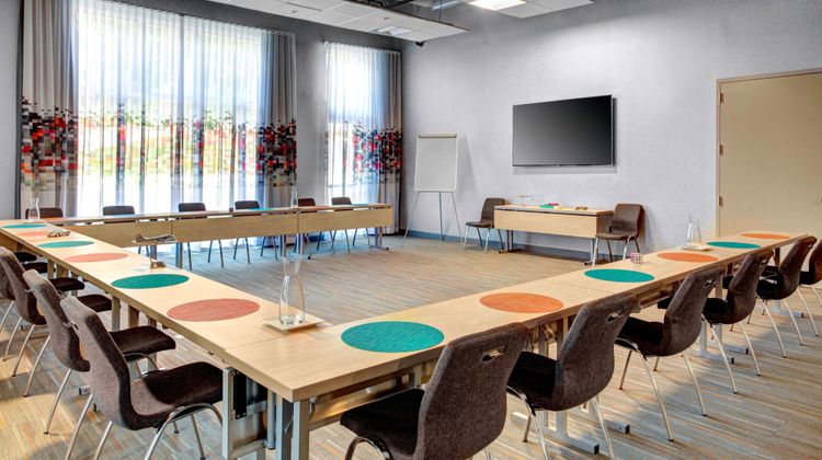 Aloft Raleigh-Durham Airport Brier Creek Meeting