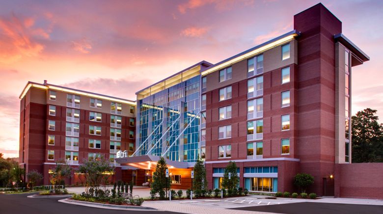 aloft Chapel Hill Exterior. Images powered by <a href="https://www.leonardoworldwide.com" target="_blank" rel="noopener">Leonardo</a>.