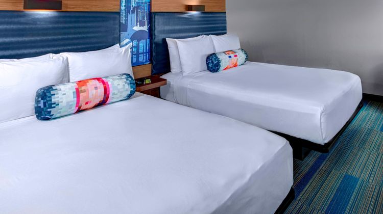 Aloft Raleigh-Durham Airport Brier Creek Room
