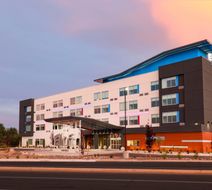 Aloft Reno-Tahoe International Airport Exterior