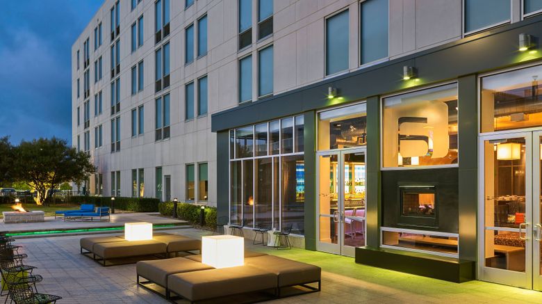 <b>aloft San Antonio Airport Exterior</b>. Images powered by <a href="https://www.leonardoworldwide.com/" title="Leonardo Worldwide" target="_blank">Leonardo</a>.