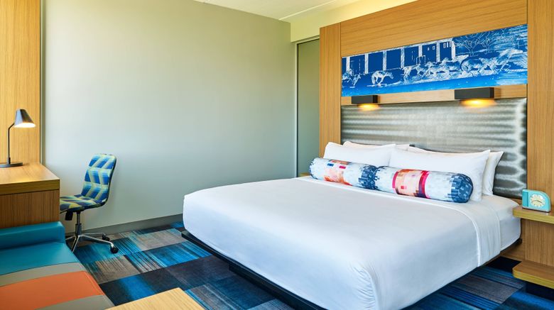 <b>aloft Las Colinas Room</b>. Images powered by <a href="https://www.leonardoworldwide.com/" title="Leonardo Worldwide" target="_blank">Leonardo</a>.