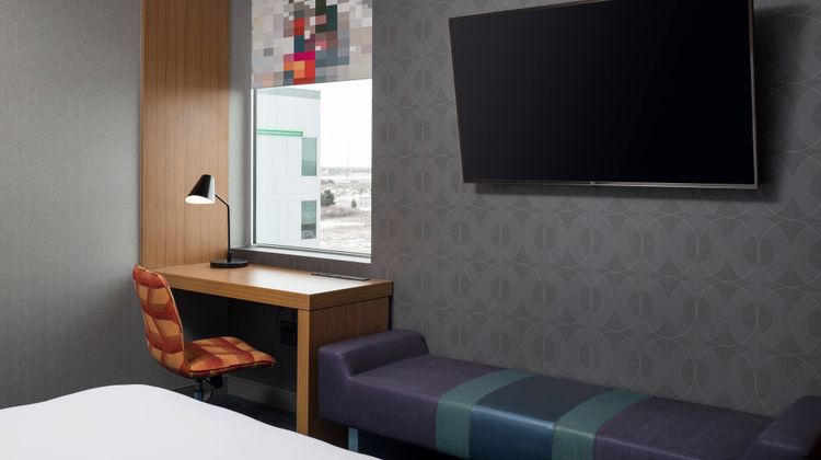 Aloft Denver Airport at Gateway Park Room