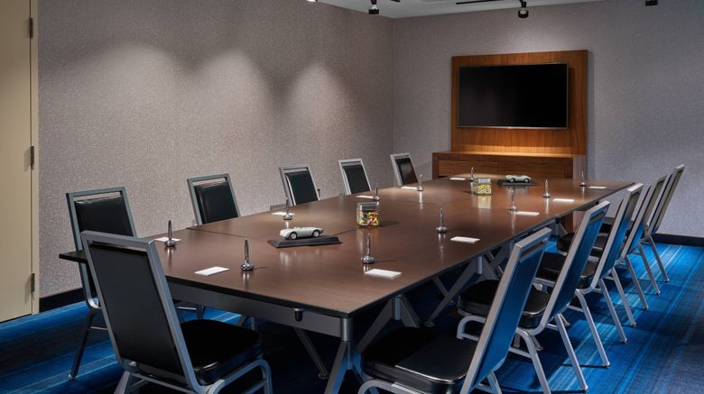 <b>aloft Denver Downtown Meeting</b>. Images powered by <a href="https://www.leonardoworldwide.com/" title="Leonardo Worldwide" target="_blank">Leonardo</a>.