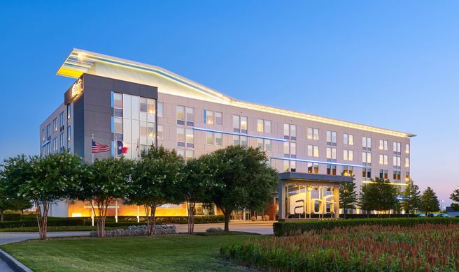 aloft Plano Exterior