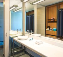 aloft Plano Room
