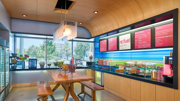 aloft Plano Restaurant