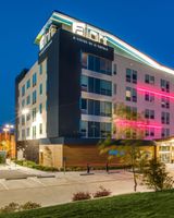Aloft Arlington Entertainment District