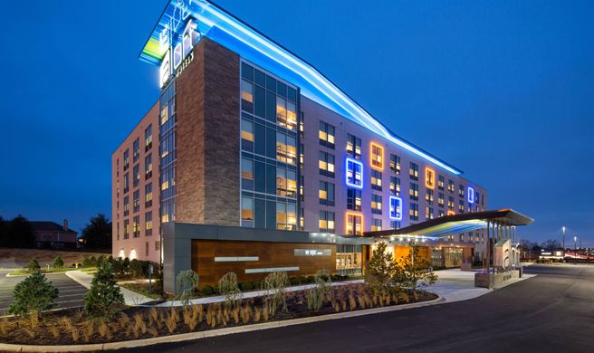 Aloft Louisville East Exterior