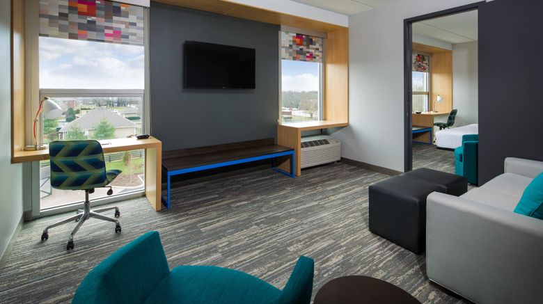 <b>Aloft Louisville East Suite</b>. Images powered by <a href="https://www.leonardoworldwide.com/" title="Leonardo Worldwide" target="_blank">Leonardo</a>.