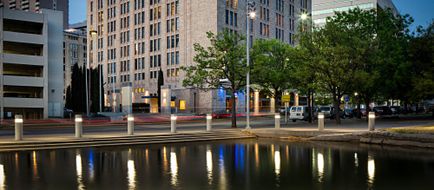aloft Dallas Downtown Exterior