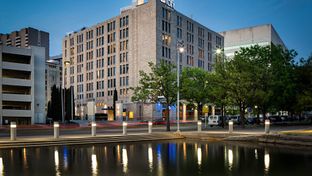aloft Dallas Downtown