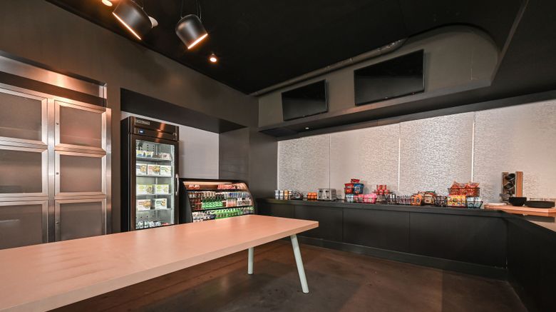 <b>aloft Charlotte Uptown at the Epicentre Restaurant</b>. Images powered by <a href="https://www.leonardoworldwide.com/" title="Leonardo Worldwide" target="_blank">Leonardo</a>.