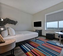 Aloft Mooresville Room