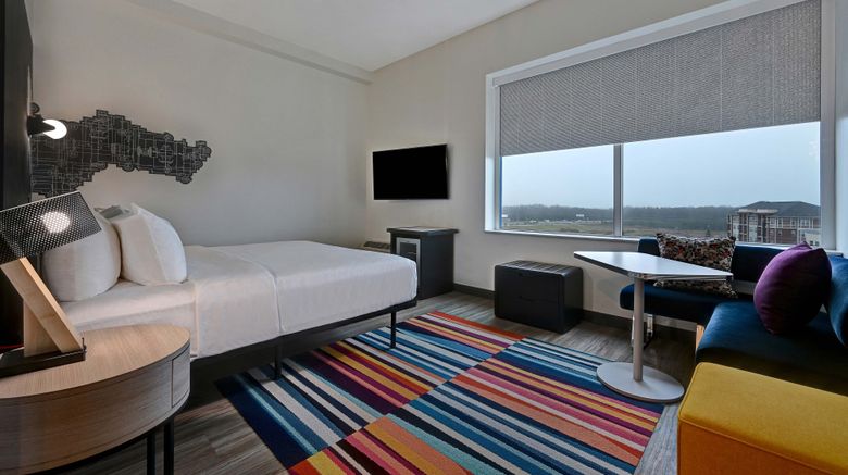 <b>Aloft Mooresville Room</b>. Images powered by <a href="https://www.leonardoworldwide.com/" title="Leonardo Worldwide" target="_blank">Leonardo</a>.