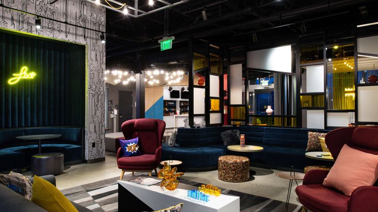 <b>aloft Charlotte Airport Lobby</b>. Images powered by <a href="https://www.leonardoworldwide.com/" title="Leonardo Worldwide" target="_blank">Leonardo</a>.