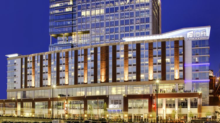 aloft Cleveland Downtown Exterior
