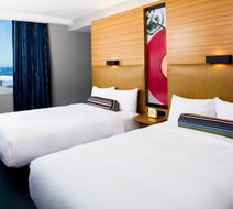 aloft Cleveland Downtown Room