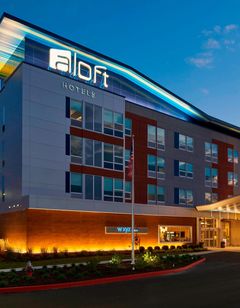 Aloft Cleveland Airport