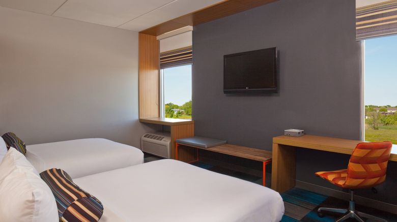 <b>aloft Bolingbrook Room</b>. Images powered by <a href="https://www.leonardoworldwide.com/" title="Leonardo Worldwide" target="_blank">Leonardo</a>.