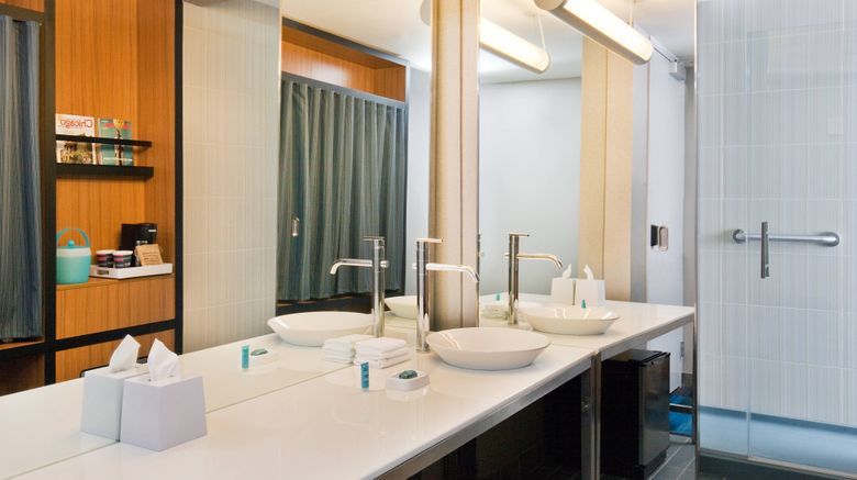 <b>aloft Bolingbrook Room</b>. Images powered by <a href="https://www.leonardoworldwide.com/" title="Leonardo Worldwide" target="_blank">Leonardo</a>.