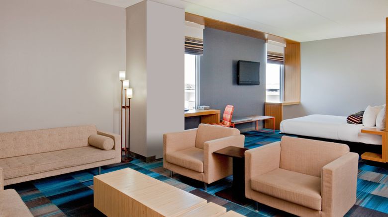 <b>aloft Bolingbrook Suite</b>. Images powered by <a href="https://www.leonardoworldwide.com/" title="Leonardo Worldwide" target="_blank">Leonardo</a>.