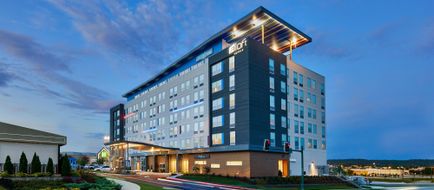 Aloft Chattanooga Hamilton Place Exterior