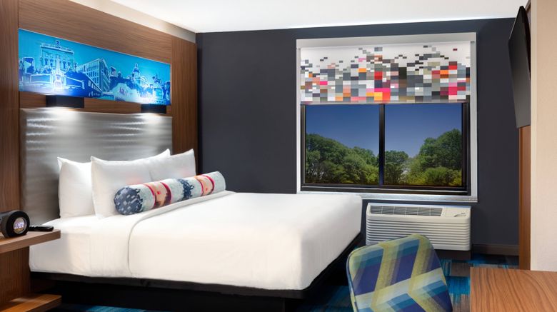 <b>Aloft Columbia Harbison Room</b>. Images powered by <a href="https://www.leonardoworldwide.com/" title="Leonardo Worldwide" target="_blank">Leonardo</a>.