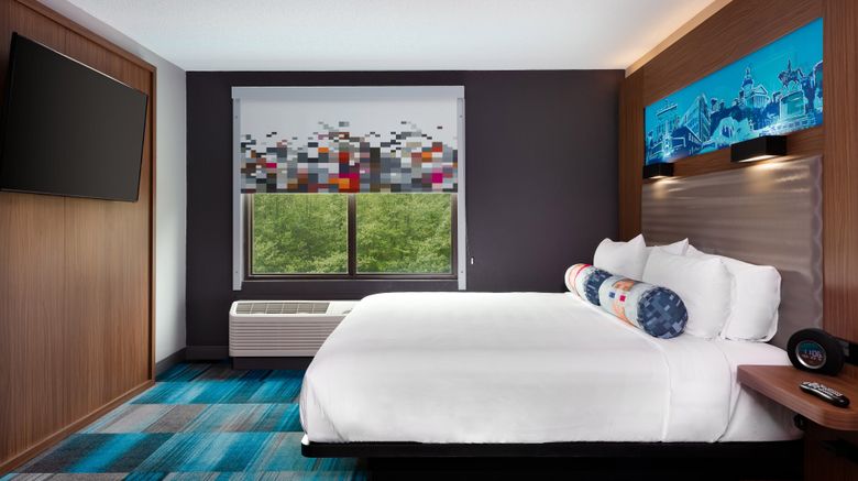<b>Aloft Columbia Harbison Suite</b>. Images powered by <a href="https://www.leonardoworldwide.com/" title="Leonardo Worldwide" target="_blank">Leonardo</a>.