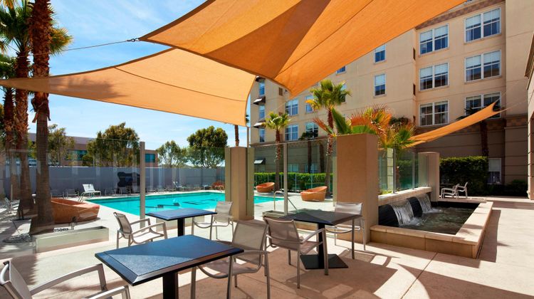 aloft Silicon Valley Exterior