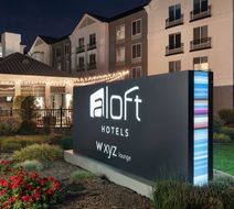 Aloft Mountain View Exterior
