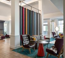 Aloft Mountain View Lobby