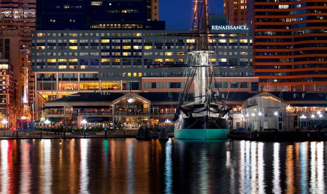 Renaissance Baltimore Harborplace Hotel Exterior