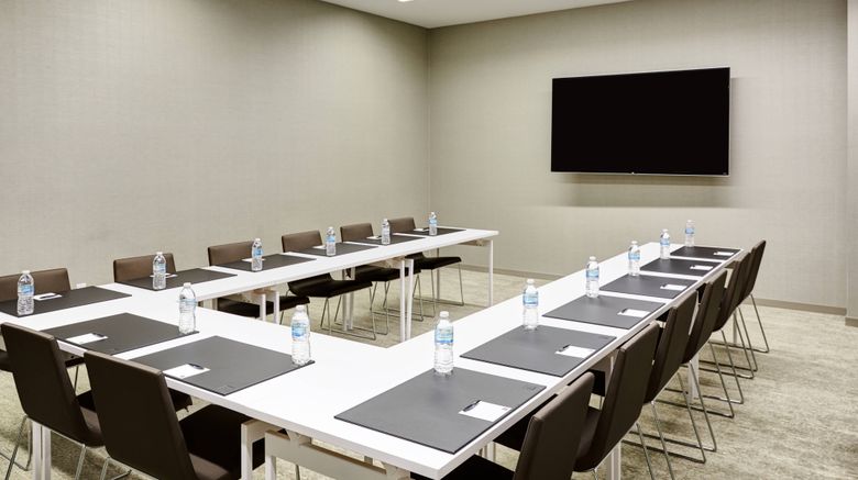 <b>AC Hotel Irvine Meeting</b>. Images powered by <a href="https://www.leonardoworldwide.com/" title="Leonardo Worldwide" target="_blank">Leonardo</a>.