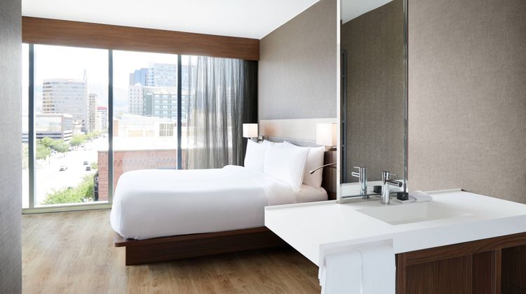 AC Hotel Salt Lake City Downtown Room