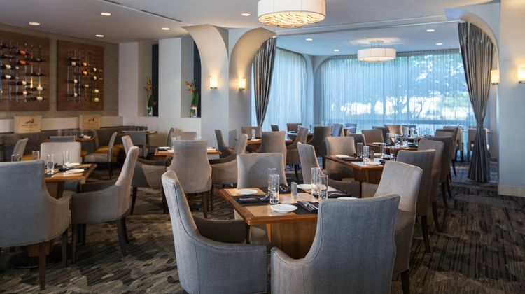 Renaissance Chicago O'Hare Suites Hotel Restaurant