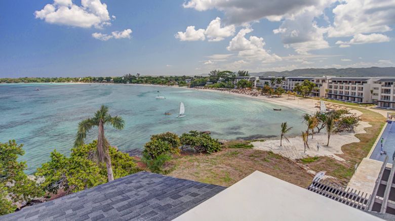 <b>Royalton Negril Resort & Spa Exterior</b>. Images powered by <a href="https://www.leonardoworldwide.com/" title="Leonardo Worldwide" target="_blank">Leonardo</a>.