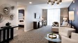 Ambassador Hotel, Autograph Collection Suite