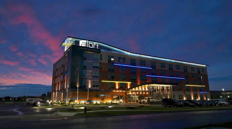 aloft Tulsa Exterior