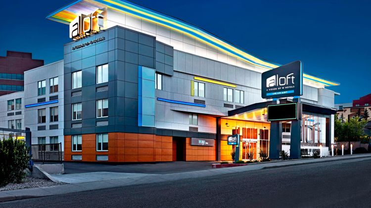 aloft Calgary University Exterior