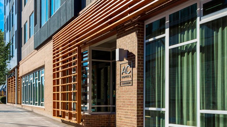 <b>AC Hotel Chapel Hill Downtown Exterior</b>. Images powered by <a href="https://www.leonardoworldwide.com/" title="Leonardo Worldwide" target="_blank">Leonardo</a>.