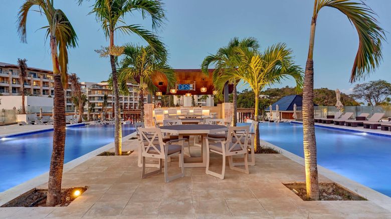 <b>Royalton Saint Lucia Resort & Spa Pool</b>. Images powered by <a href="https://www.leonardoworldwide.com/" title="Leonardo Worldwide" target="_blank">Leonardo</a>.