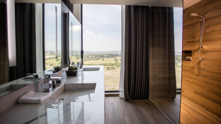 AC Hotel by Marriott Queretaro Antea Room