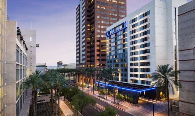 AC Hotel By Marriott Phoenix Downtown Exterior