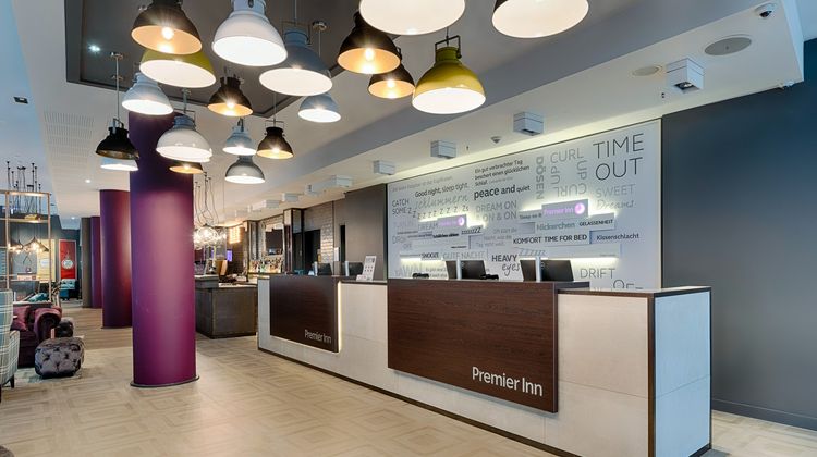Premier Inn Alexanderplatz Lobby