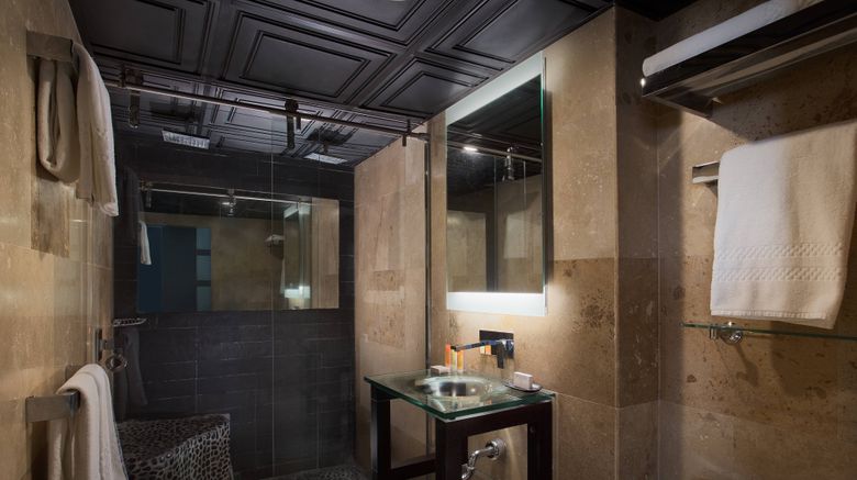<b>Hotel Duval, Autograph Collection Room</b>. Images powered by <a href="https://www.leonardoworldwide.com/" title="Leonardo Worldwide" target="_blank">Leonardo</a>.