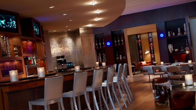 <b>Renaissance St Louis Hotel Airport Restaurant</b>. Images powered by <a href="https://www.leonardoworldwide.com/" title="Leonardo Worldwide" target="_blank">Leonardo</a>.